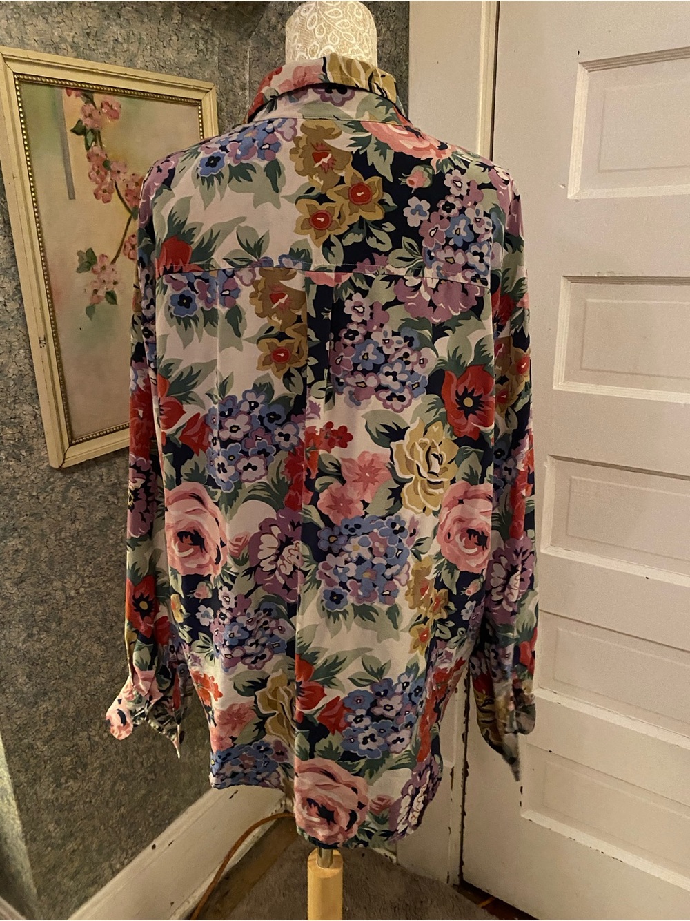 Anne Klein II 100% silk Floral Button-Up Blouse long sleeve sz 6 - Picture 4 of 5